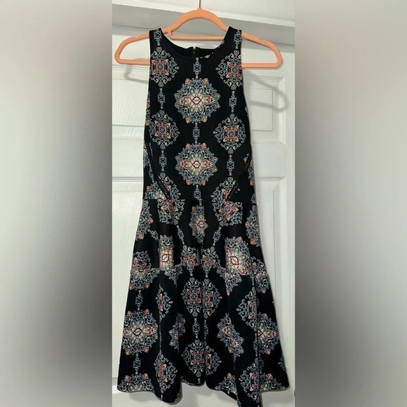 Mossimo Sleeveless Dress , Size Medium - Picture 4 of 7